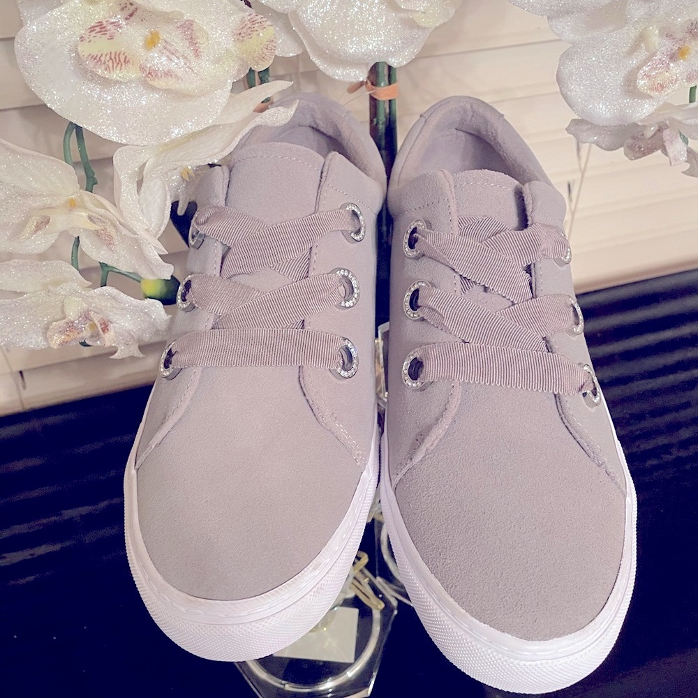 Issac Mizrahi Grey Suede Soho Sneaker/Tennis Shoe